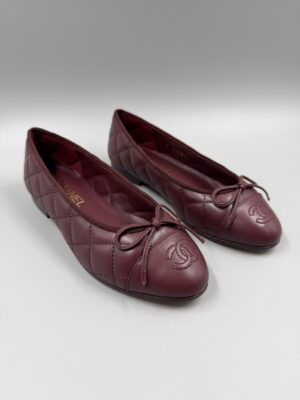 Chanel bailarinas burdeos
